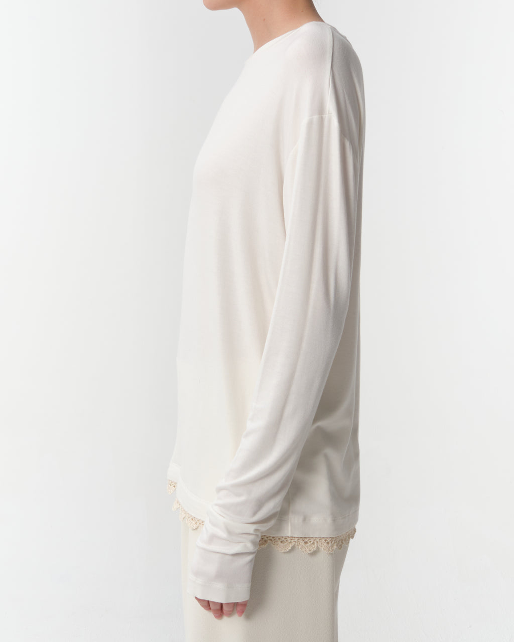 Lace-Detail Long-Sleeve T-Shirt