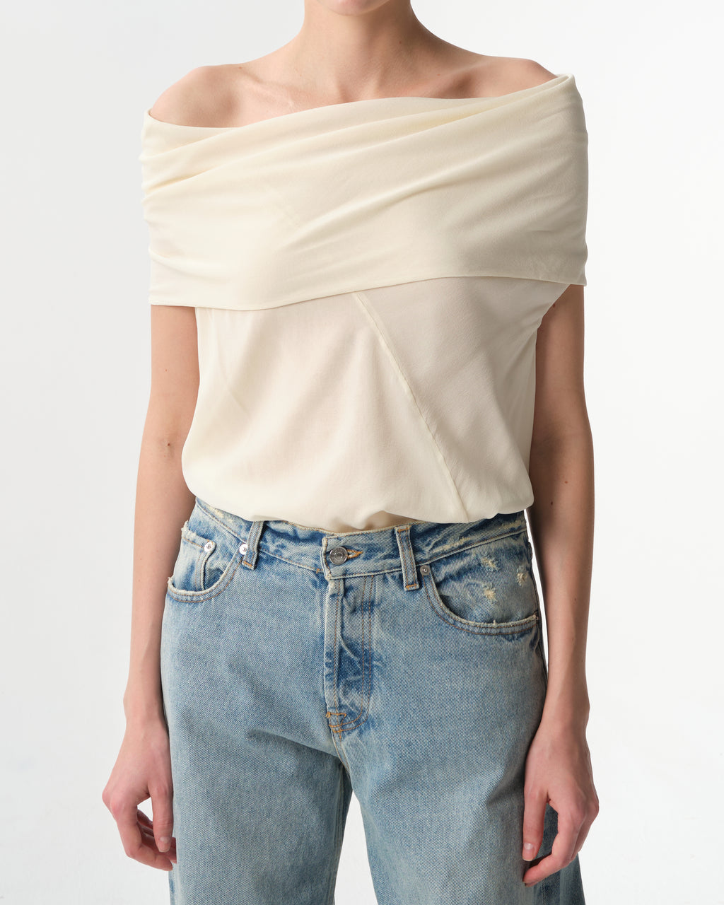 Amira Silk Top