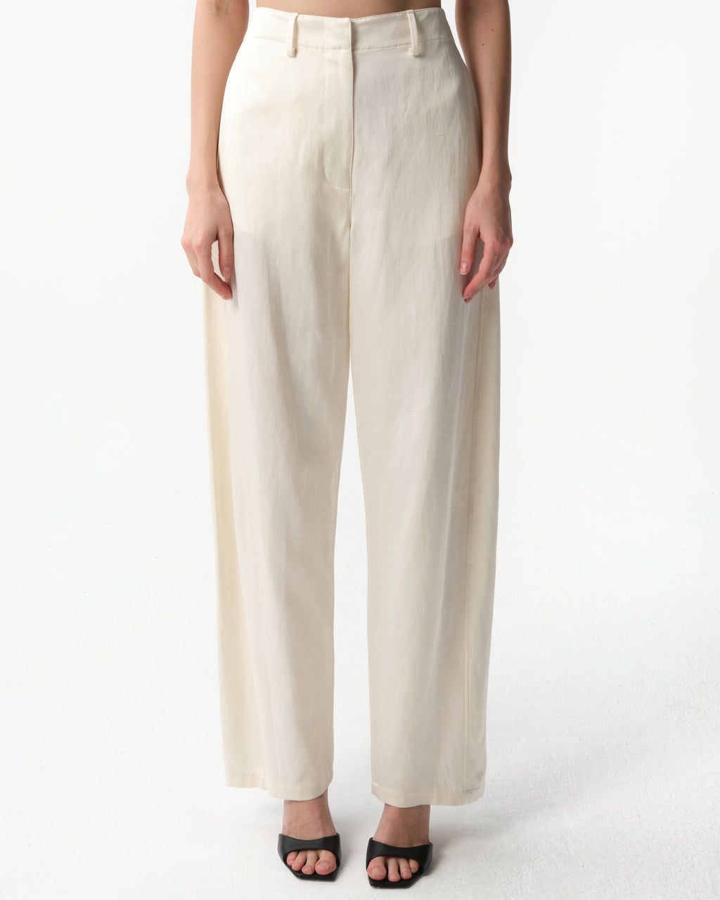Relaxed Pants in Cotton-blend