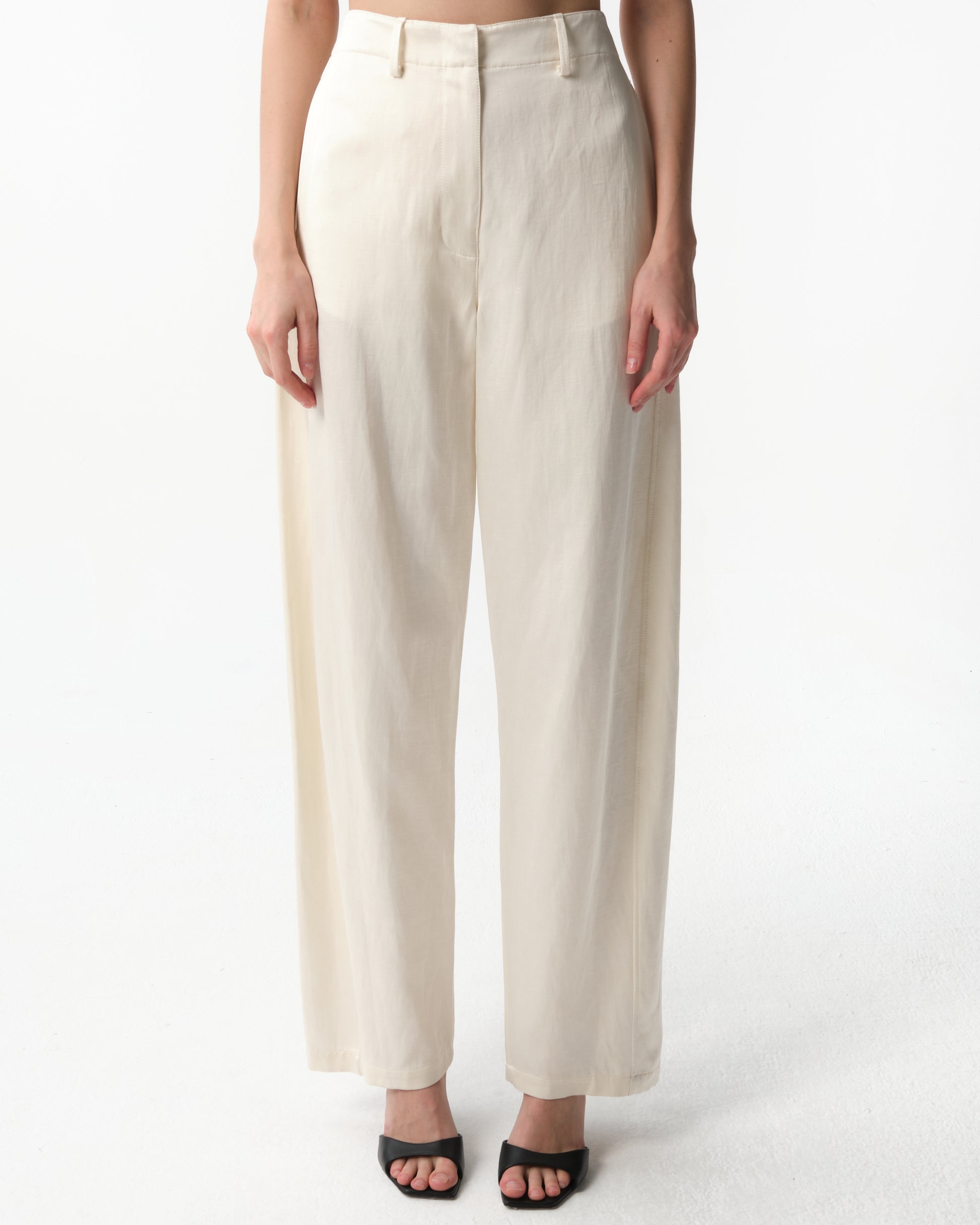Relaxed Pants in Cotton-blend