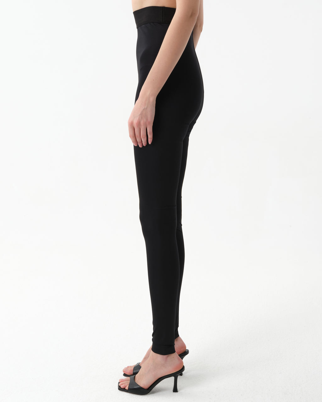 Slim Stirrup Leggings