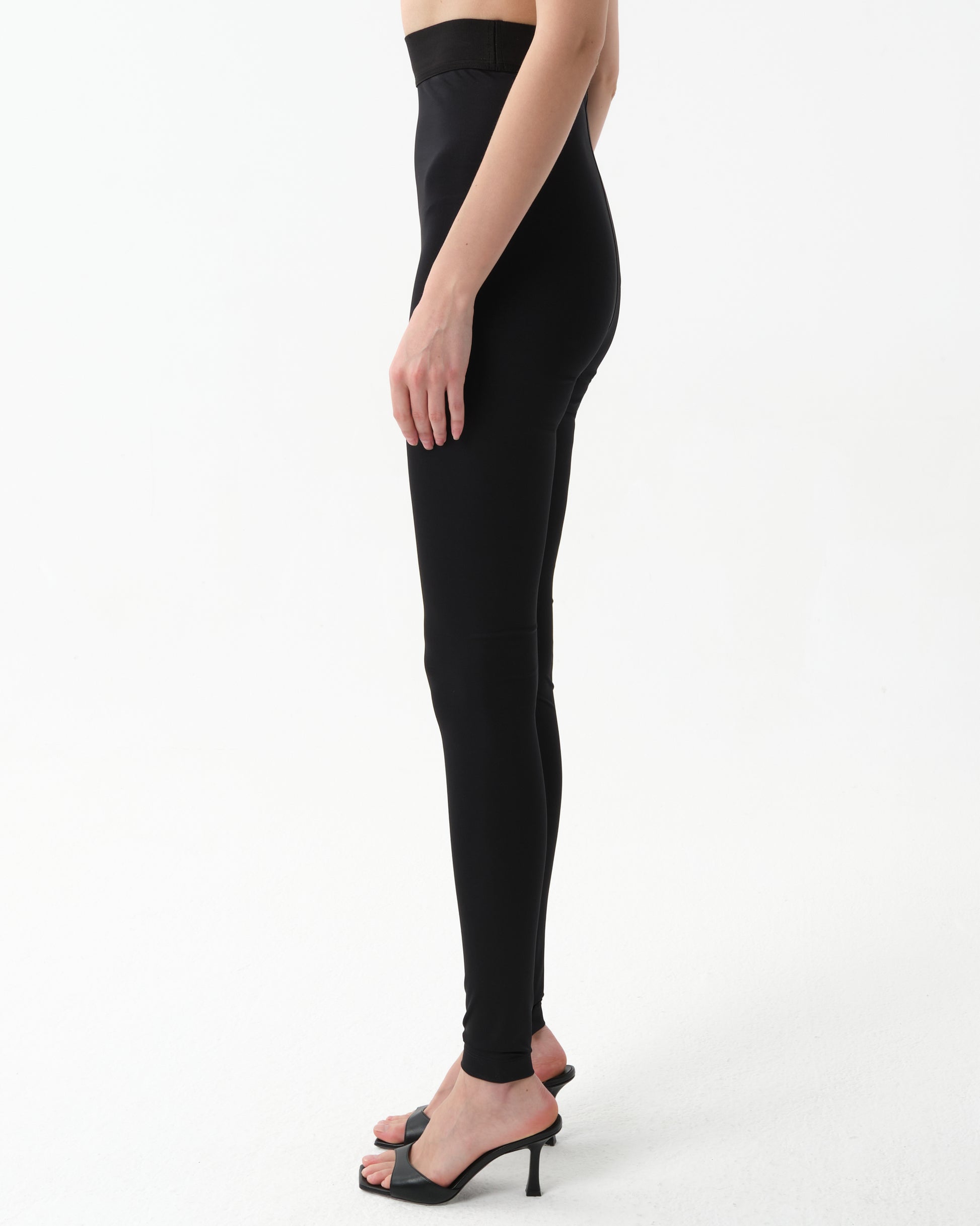 Slim Stirrup Leggings