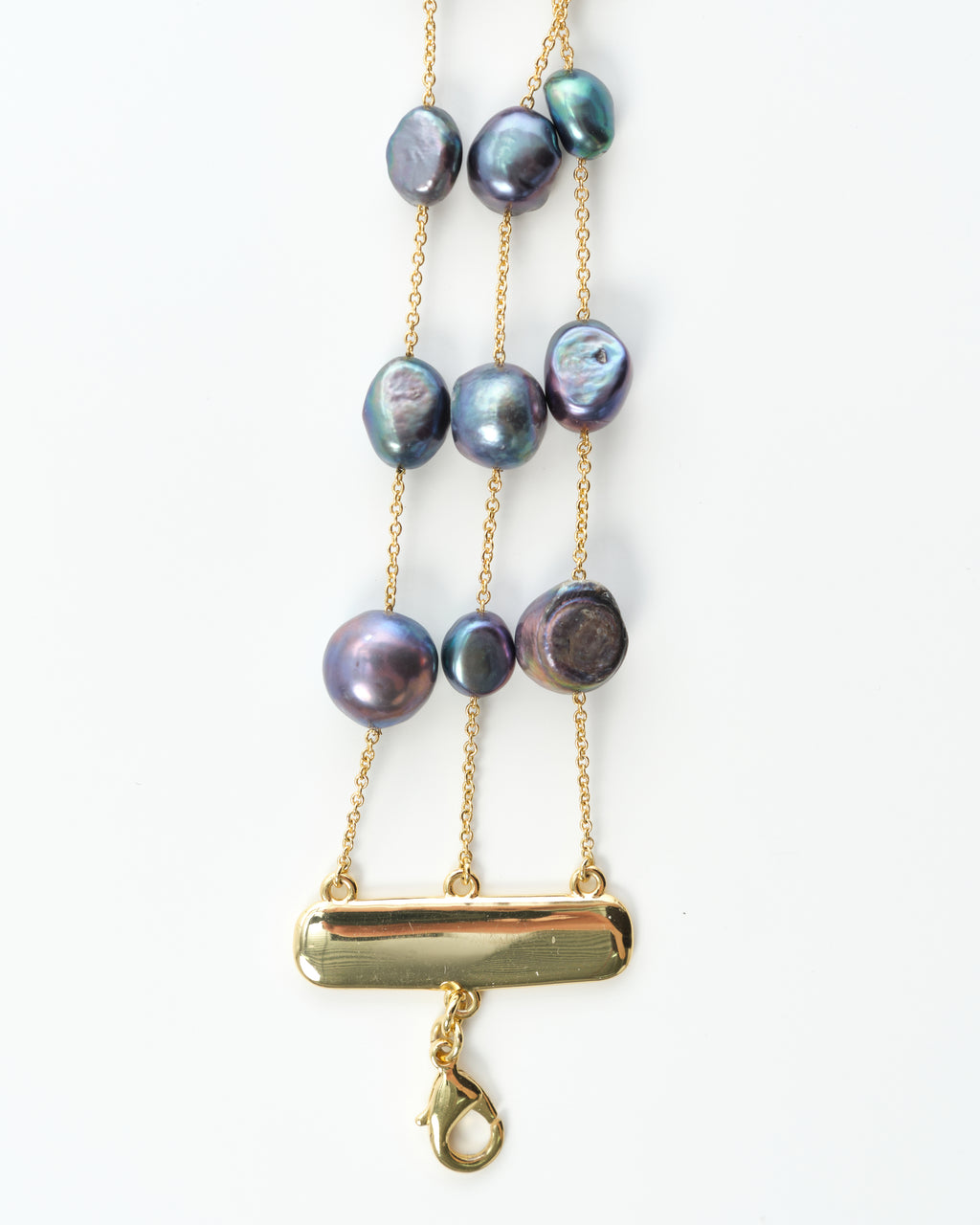 Iridescent Pearl Choker