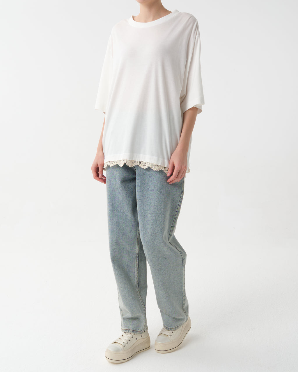 Lace-trim Oversized T-shirt