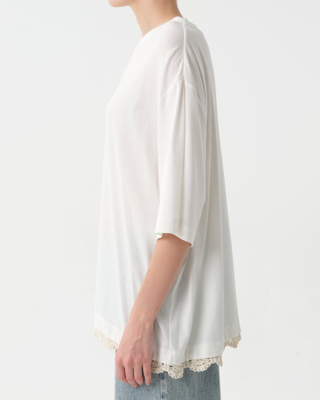 Lace-trim Oversized T-shirt