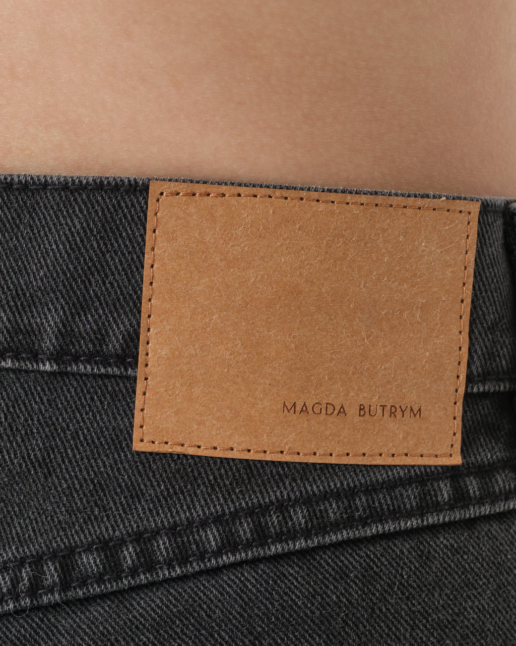 Mid-Rise Wide-Leg Jeans