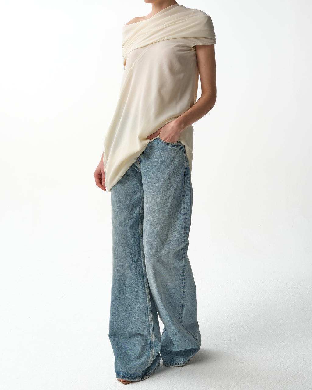 Amira Silk Top