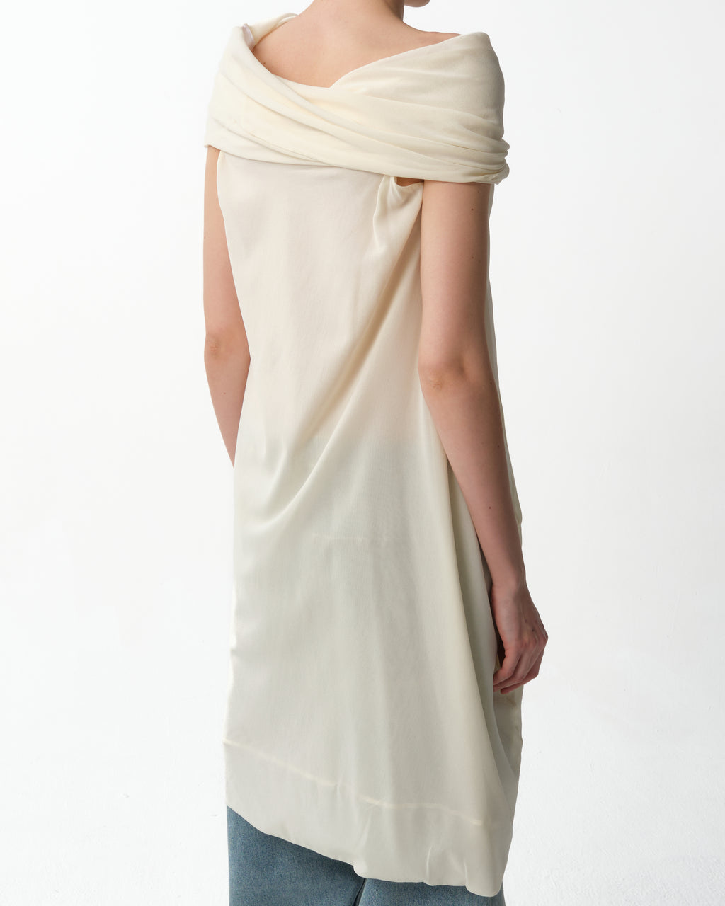 Amira Silk Top