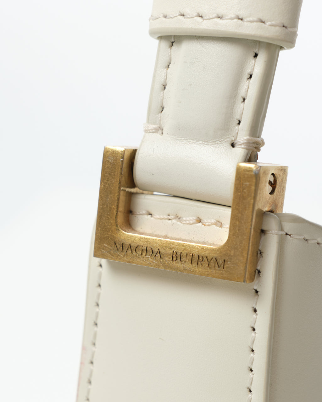Medium Vesna Shoulder Bag
