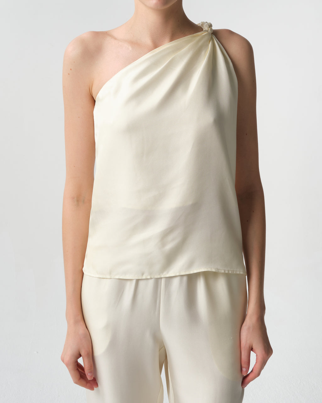 Adiran Twisted One-Shoulder Top