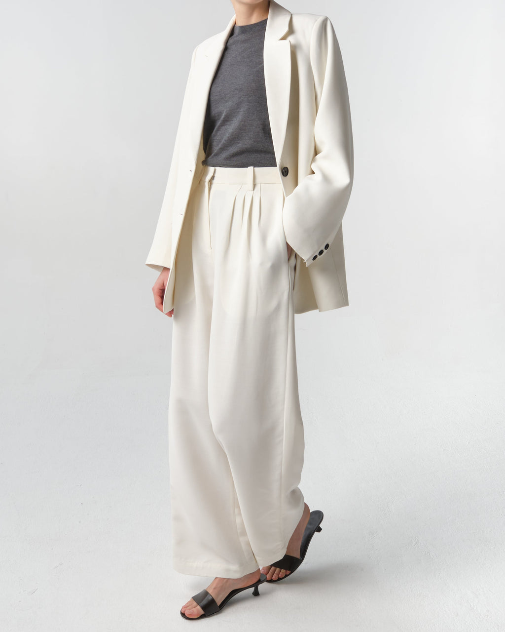 Single-Breasted Tailored Blazer