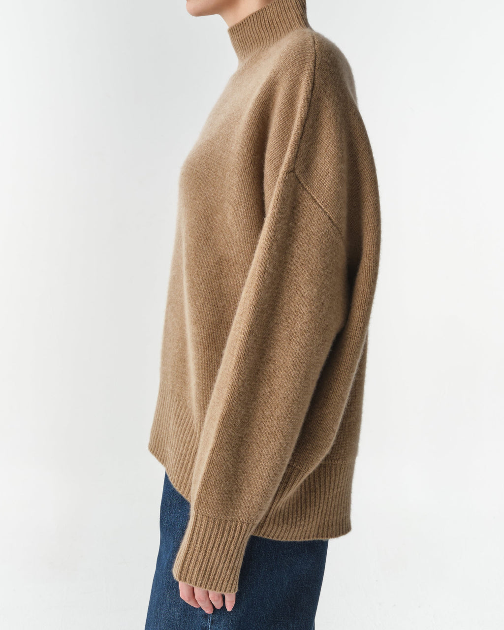 NANTES Brushed Cashmere Sweater