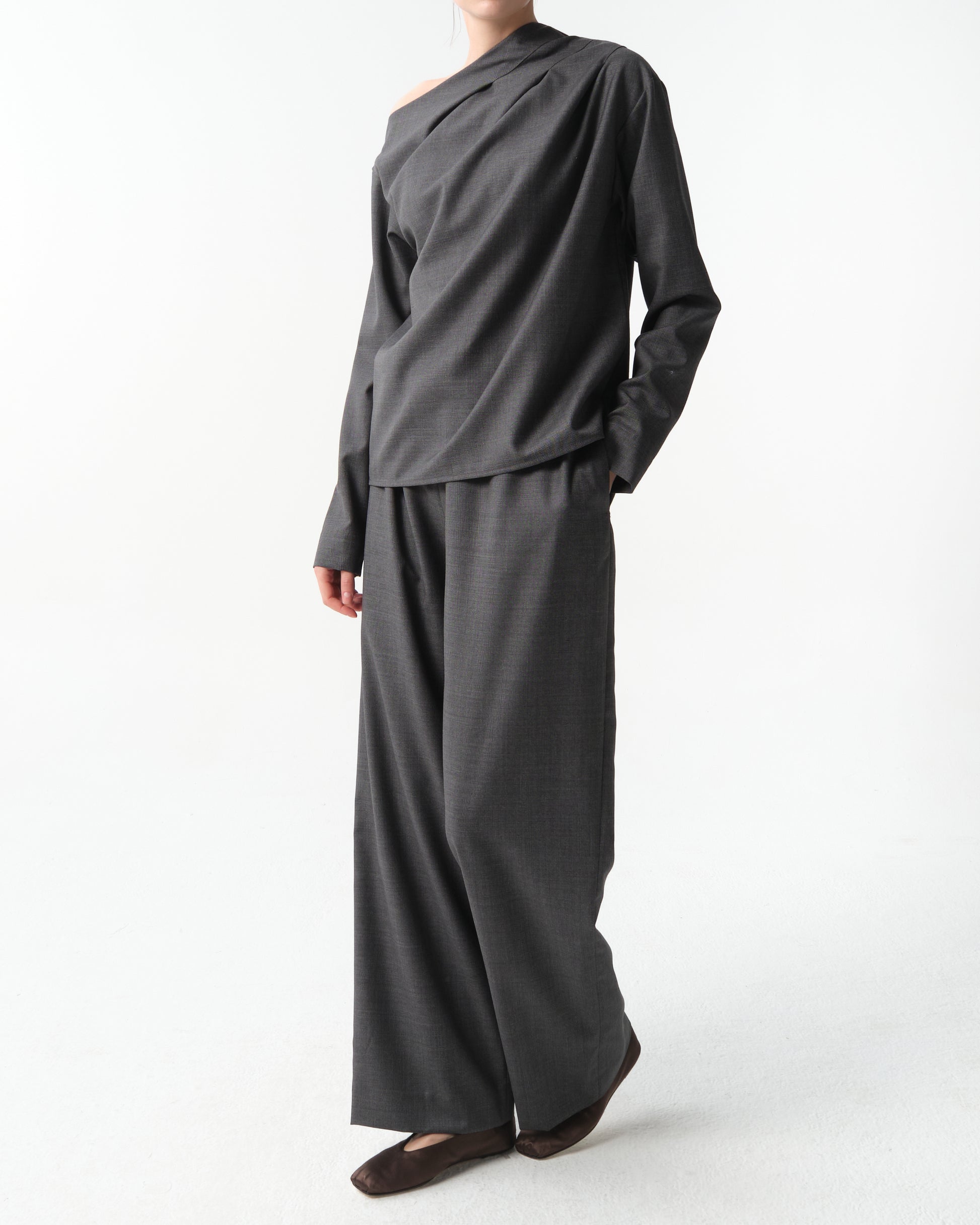 Mauris Asymmetric Draped Wool Top