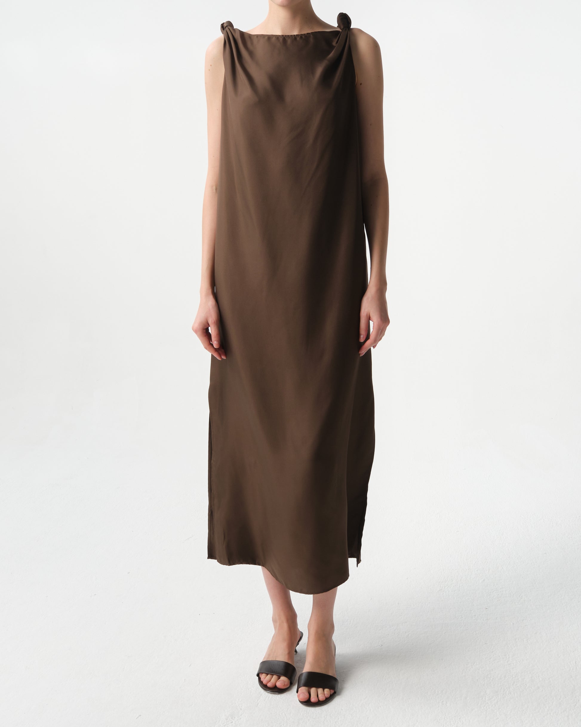 Moun Dress