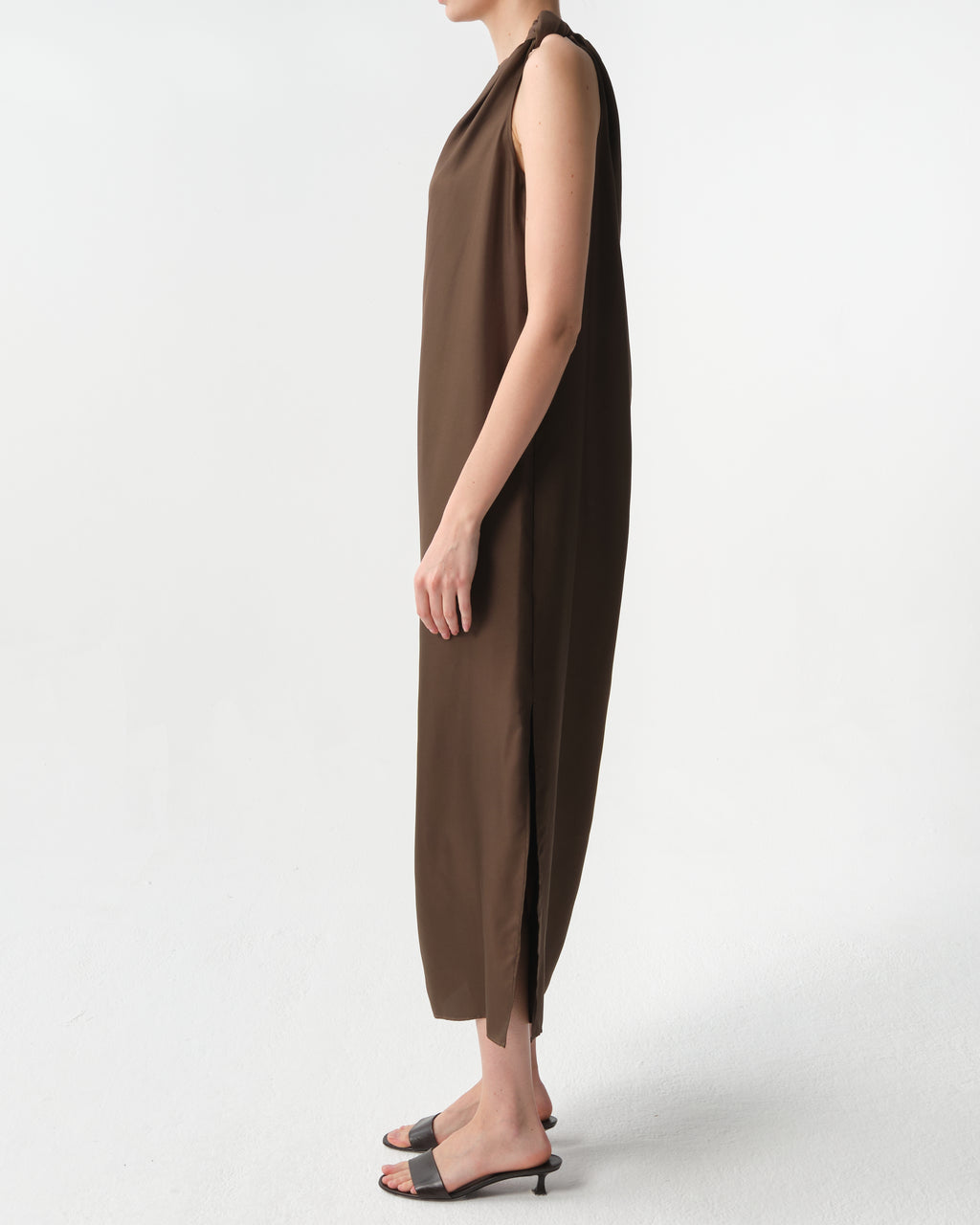 Moun Dress