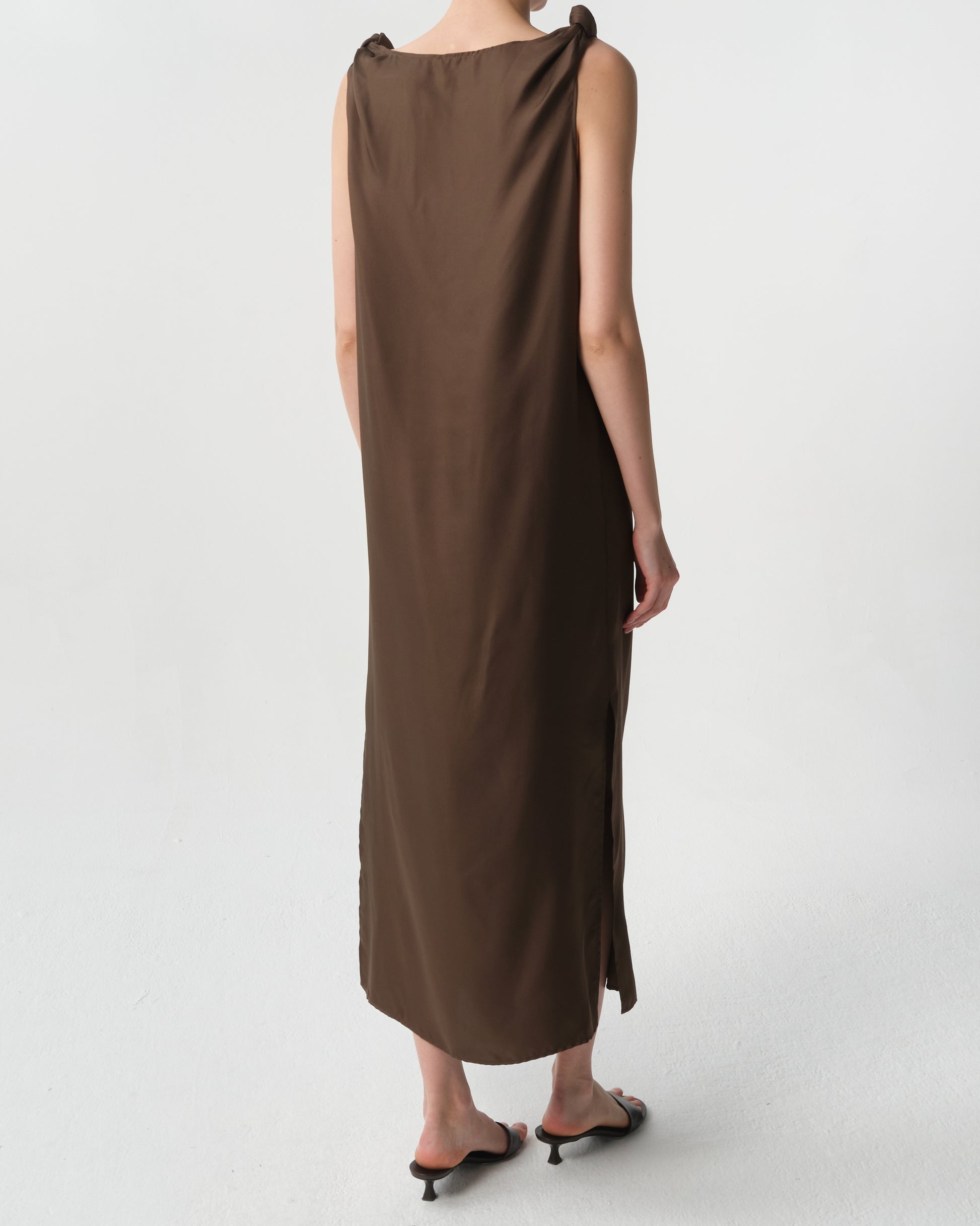 Moun Dress