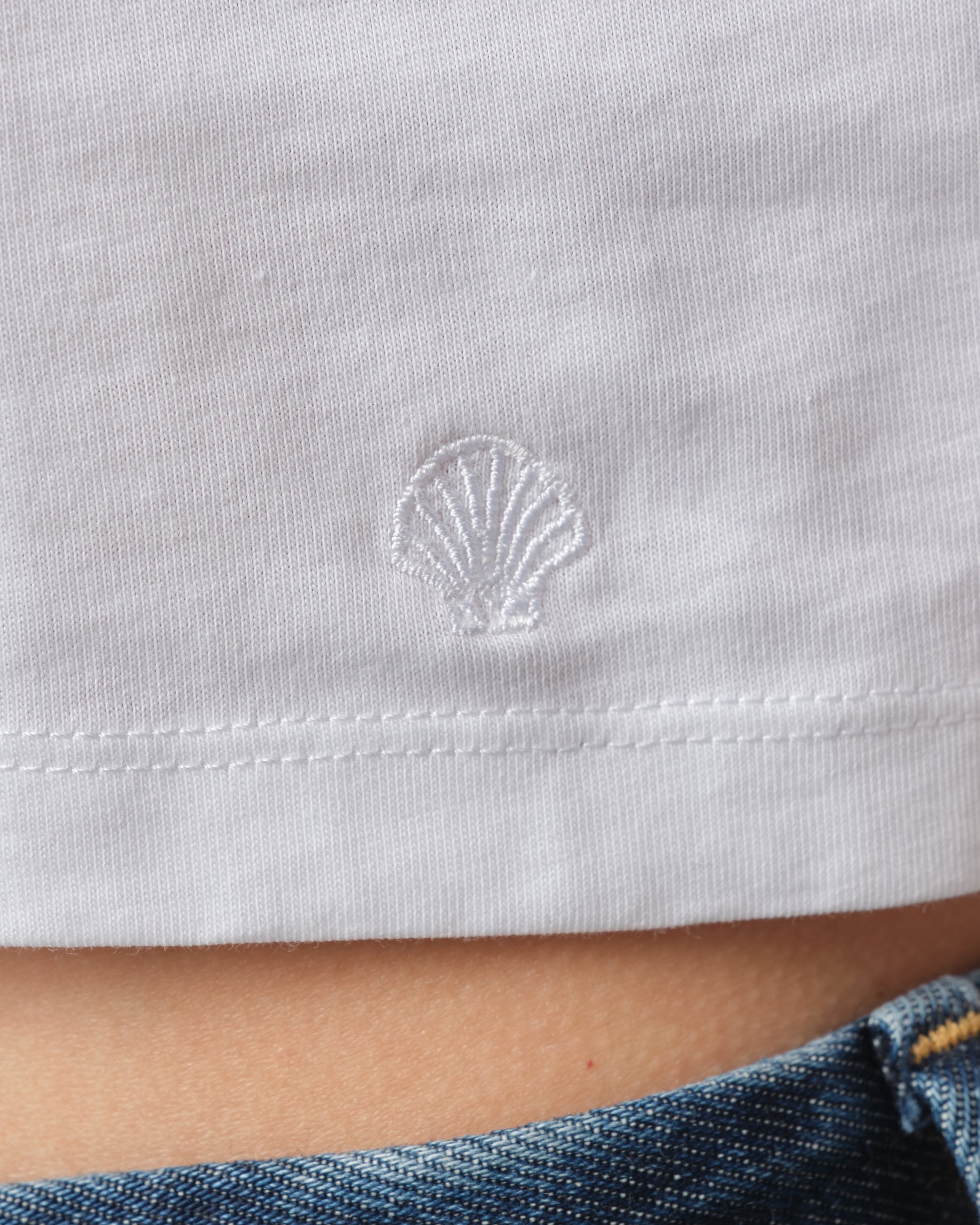 Gupo Cropped T-Shirt