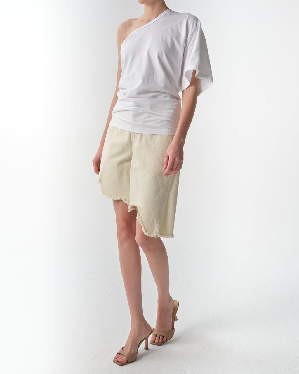 Beige Manta Sting Denim Shorts