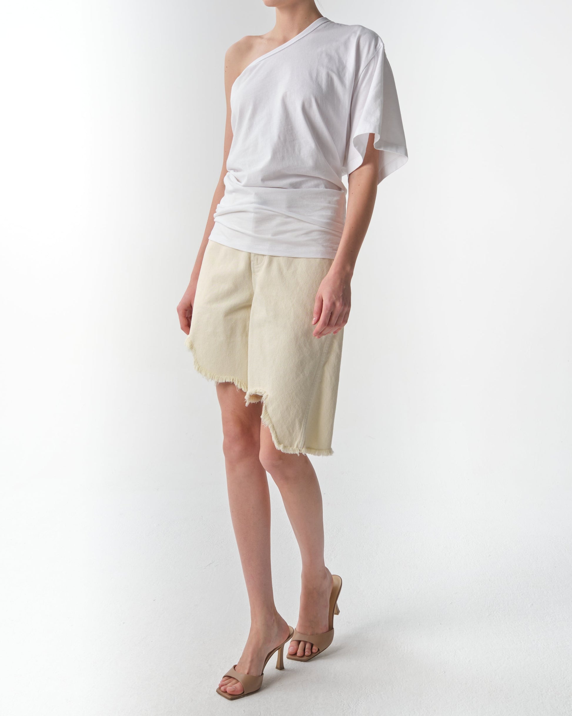 Beige Manta Sting Denim Shorts