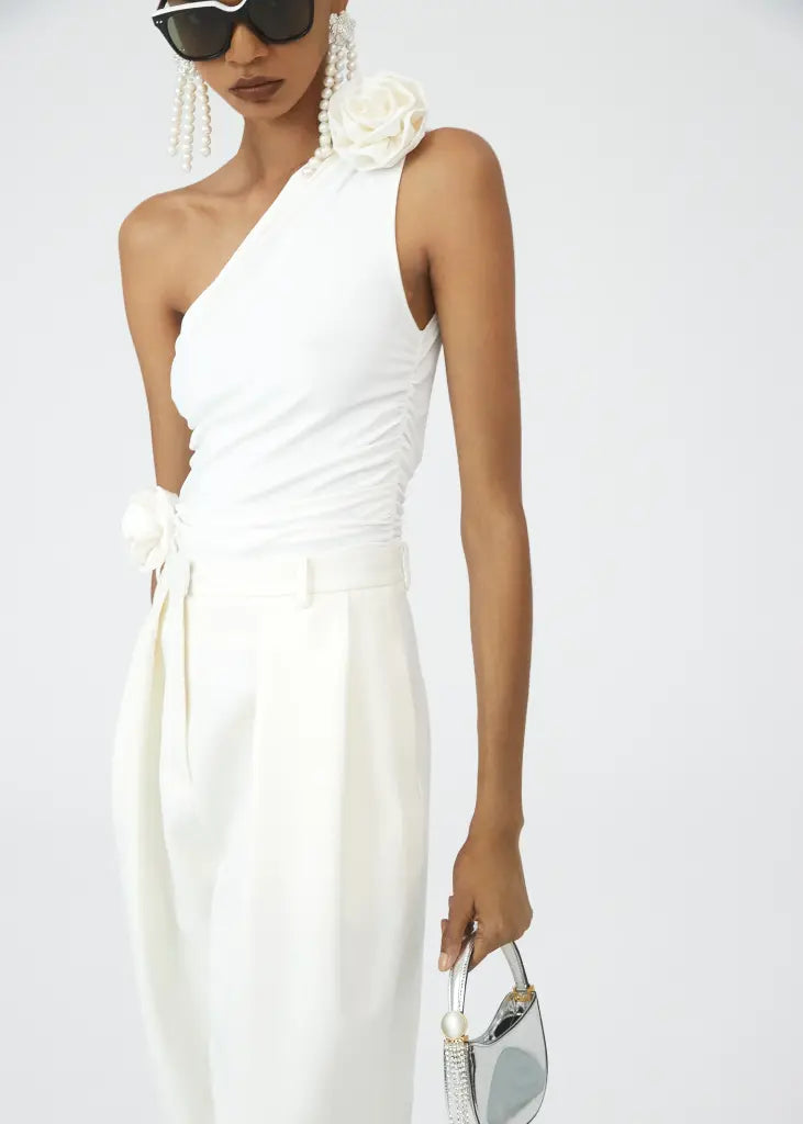 top cream with flowers 241423