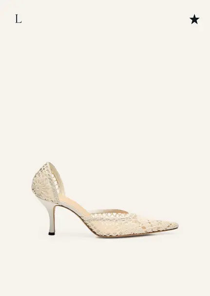 Kitten pointed crochet heels in cream