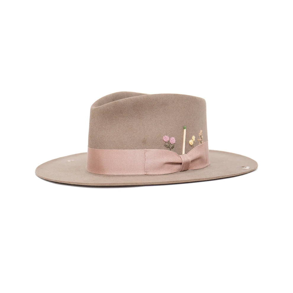 Nick Fouquet #755 FLORA