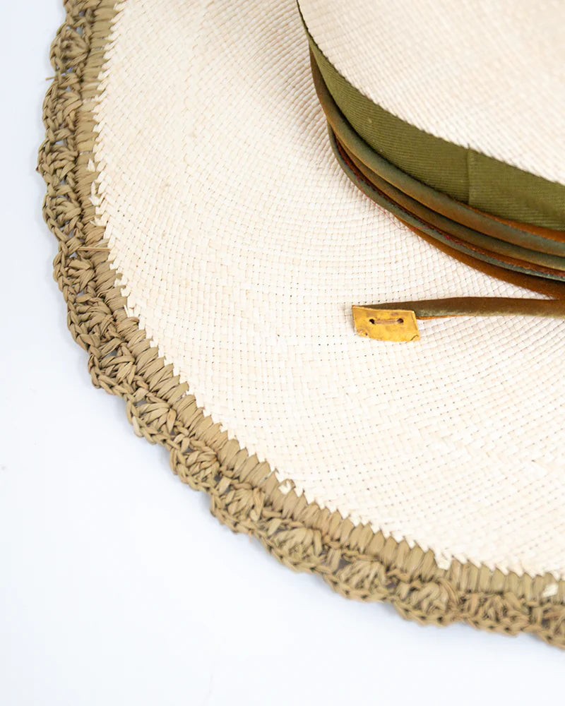 Banyan Hat