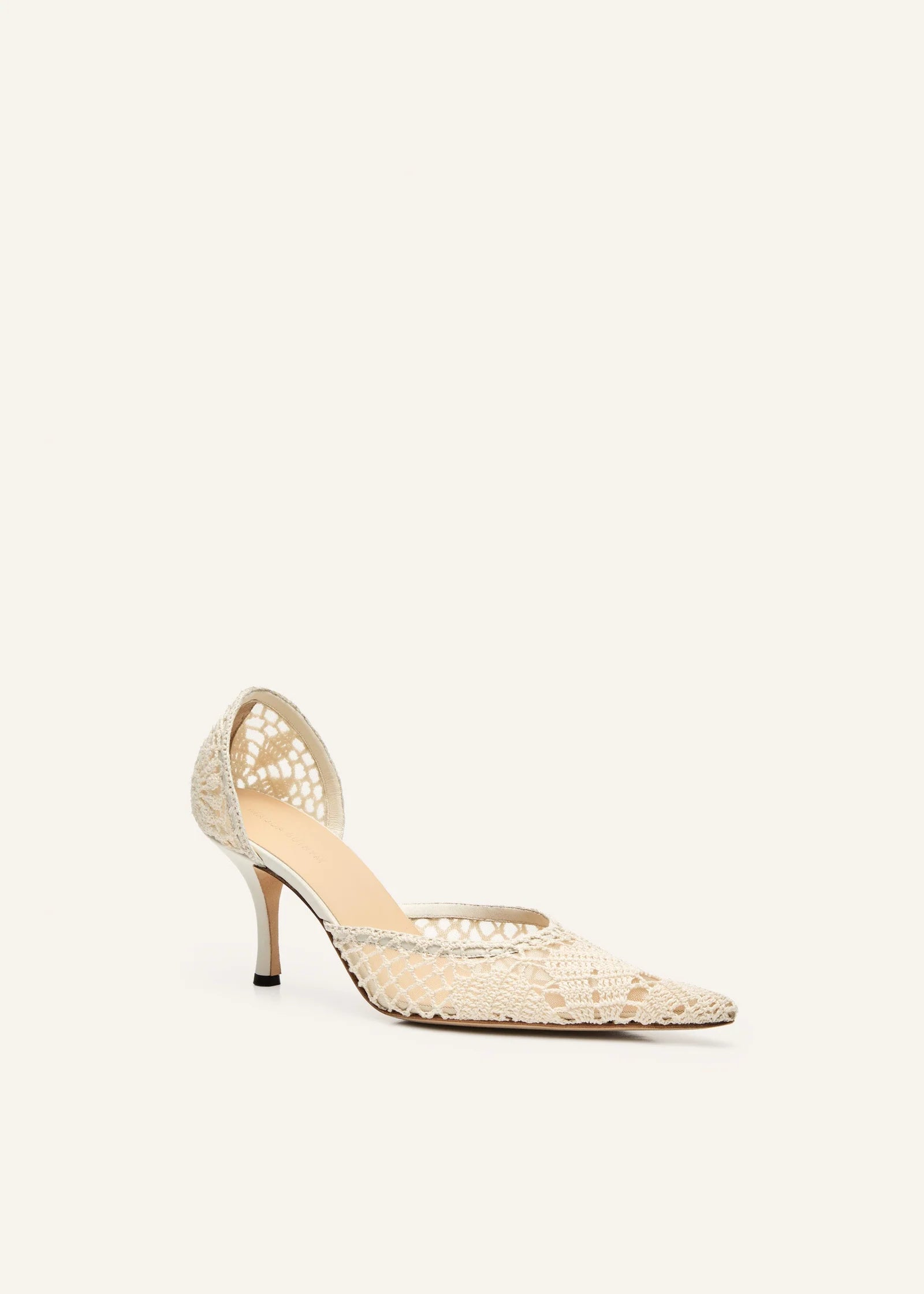 Kitten pointed crochet heels in cream