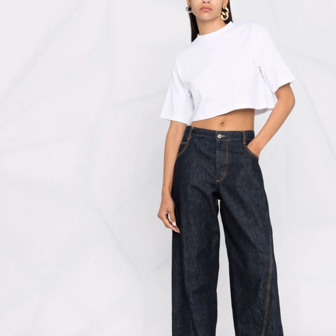 Gupo Cropped T-Shirt