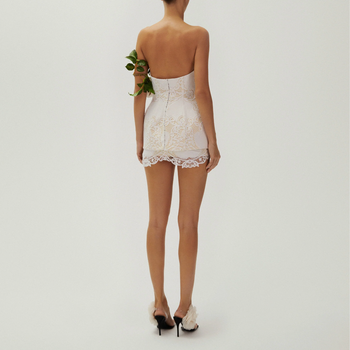 Strapless Hourglass Corset in White Lace