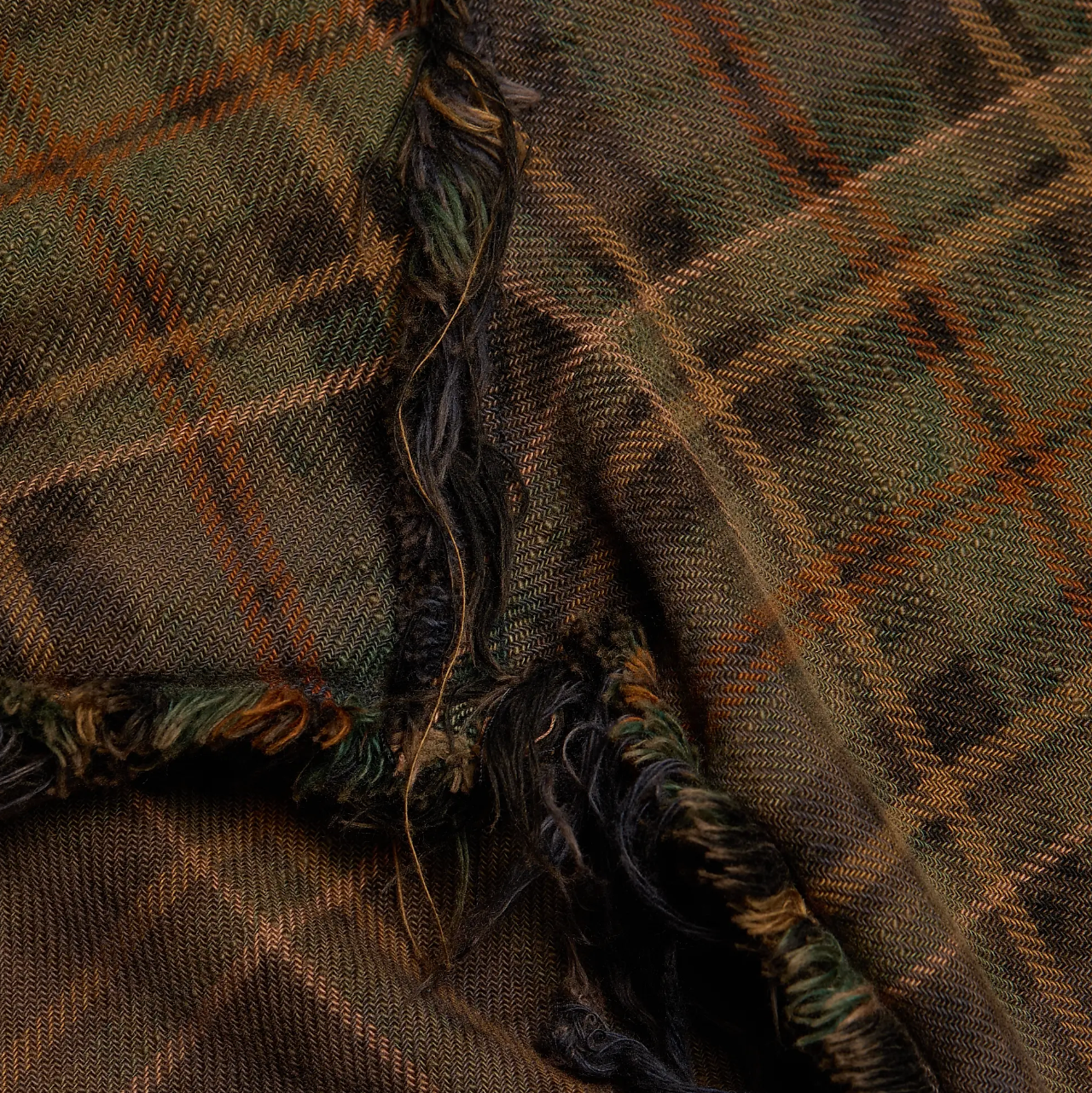 Shredded Seam Plaid Cotton Shirt